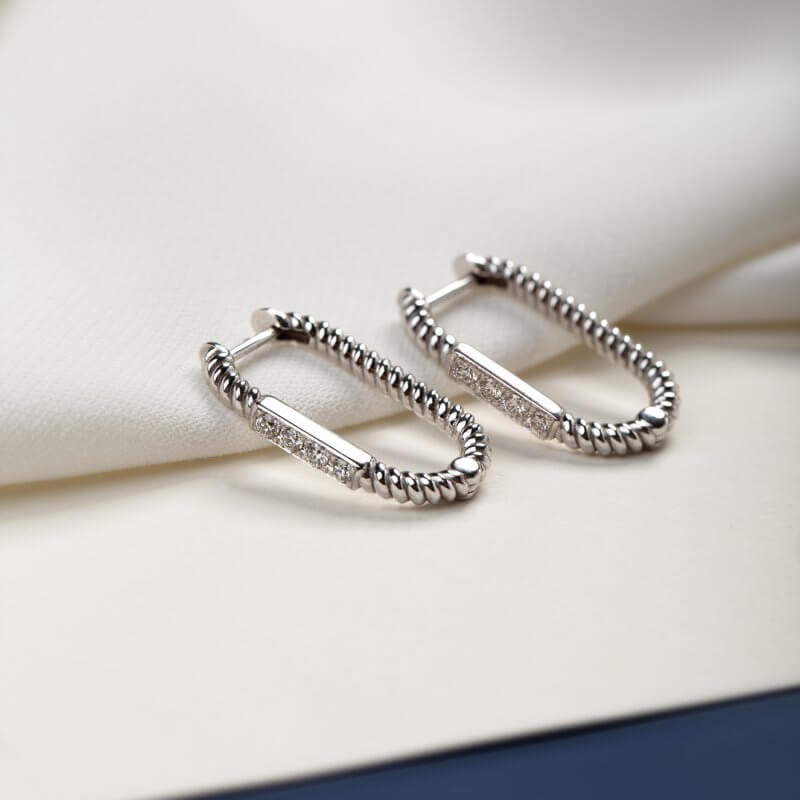 Twisted hoops with diamonds