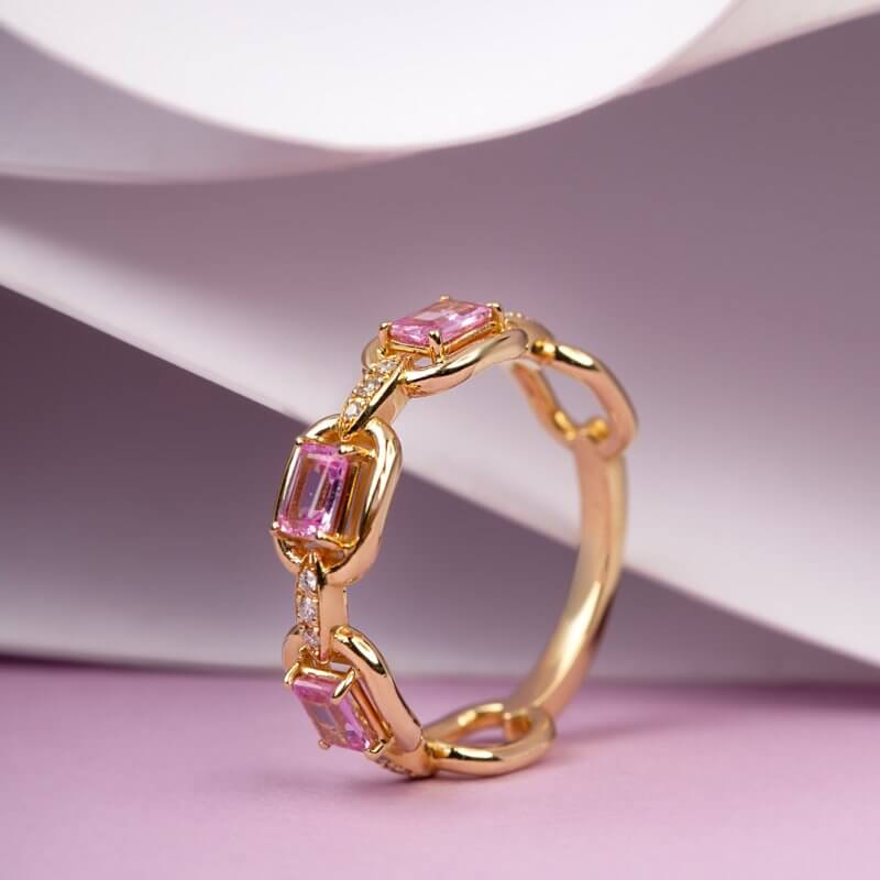 Chain ring with pink sapphires and diamonds